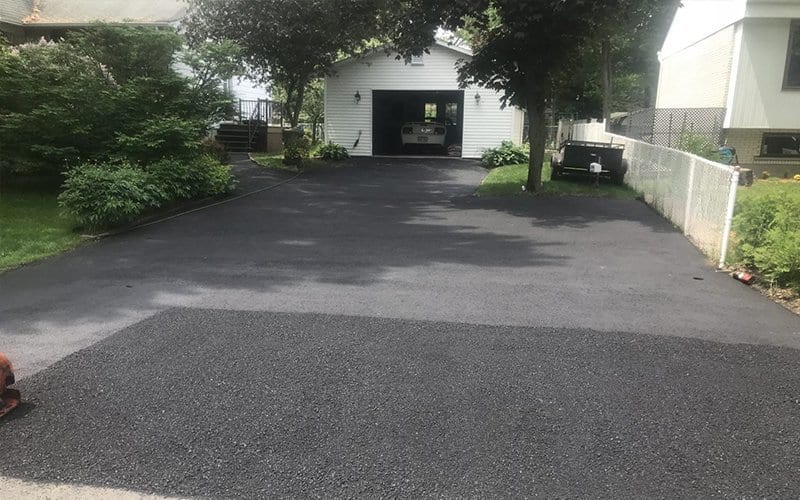 007 - Entreprise de pavage et réparation d'asphalte a Laval