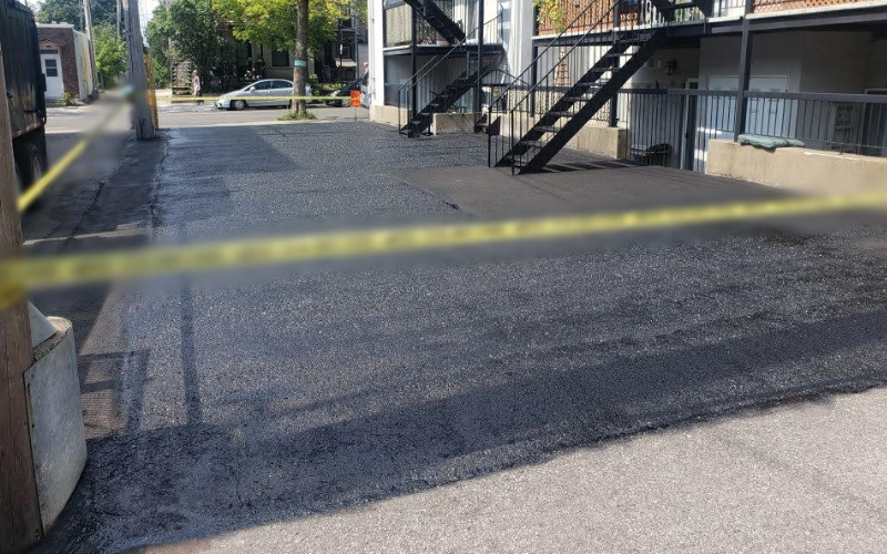 asphalte Laval 1 - Entreprise de pavage et réparation d'asphalte a Laval